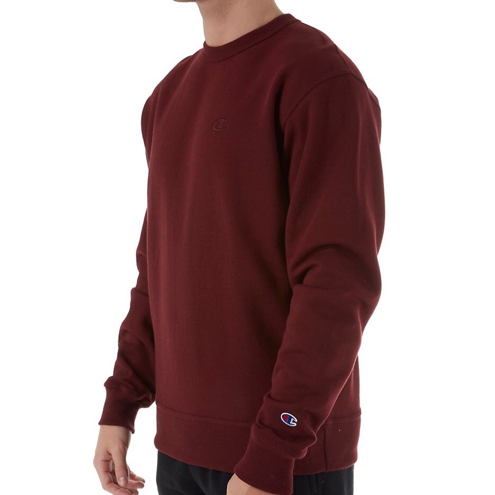 Maroon heavy champion brand pullover sweatshirt